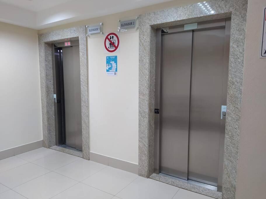 Apartment Maria Ape 07 Sao Mateus L Garagem L Wifi L Terreo L Um Minuto Do Shopping Independencia Juiz de Fora