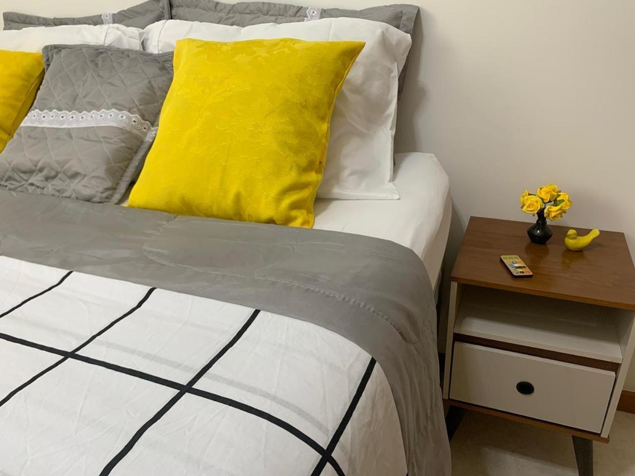 Apartment Maria Ape 07 Sao Mateus L Garagem L Wifi L Terreo L Um Minuto Do Shopping Independencia